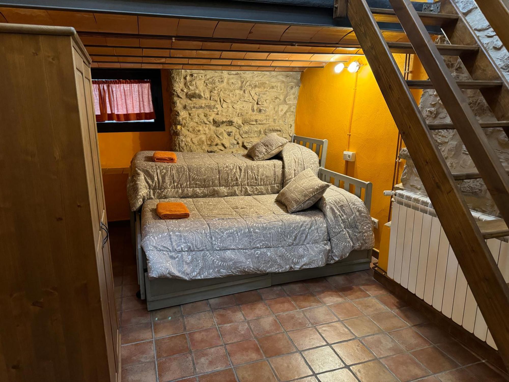 Hotel Ca La Bet à Claravalls Extérieur photo