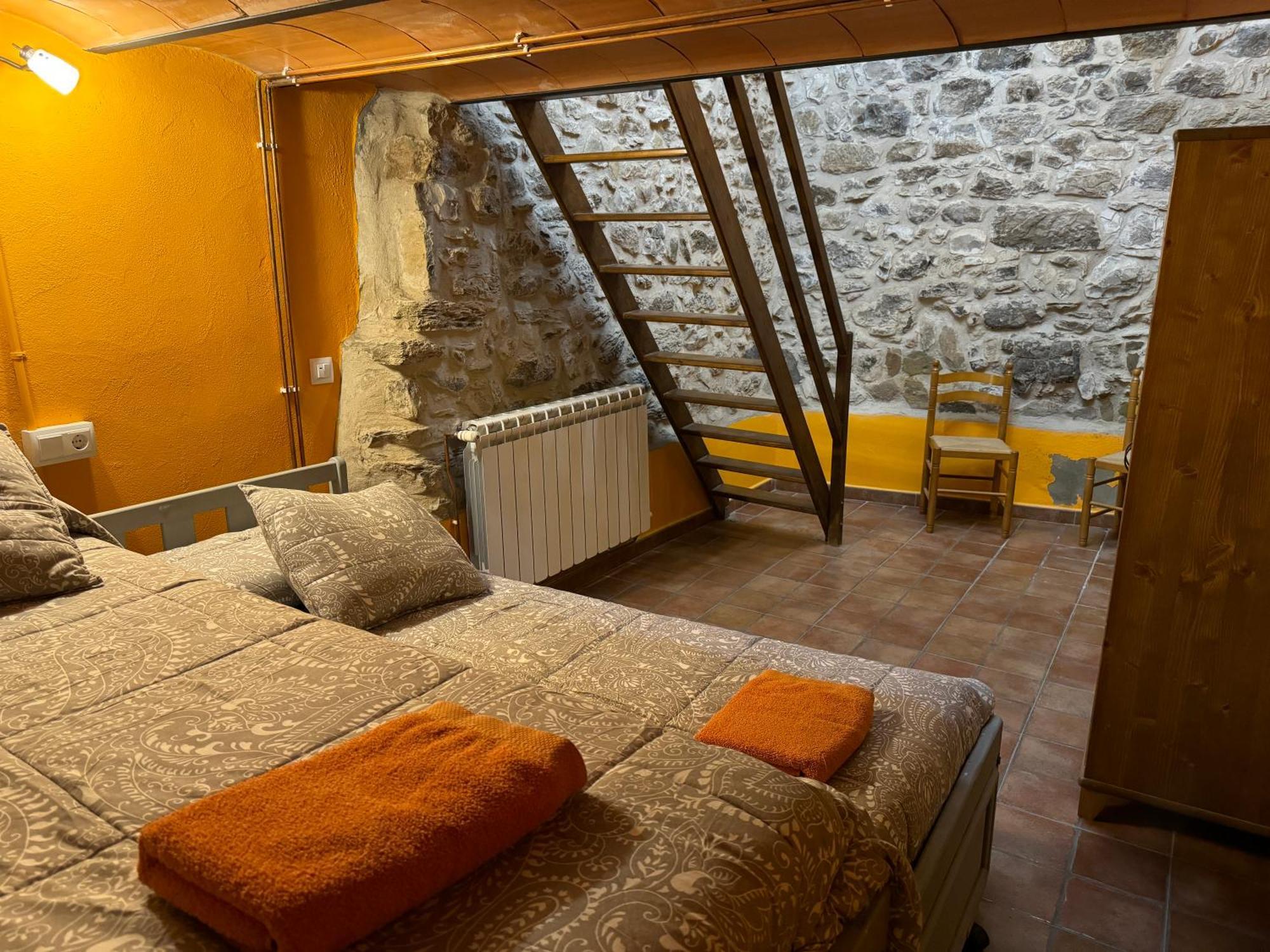 Hotel Ca La Bet à Claravalls Extérieur photo